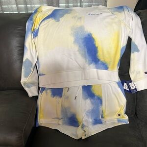 NWT size X Large Ladies Champion Set.